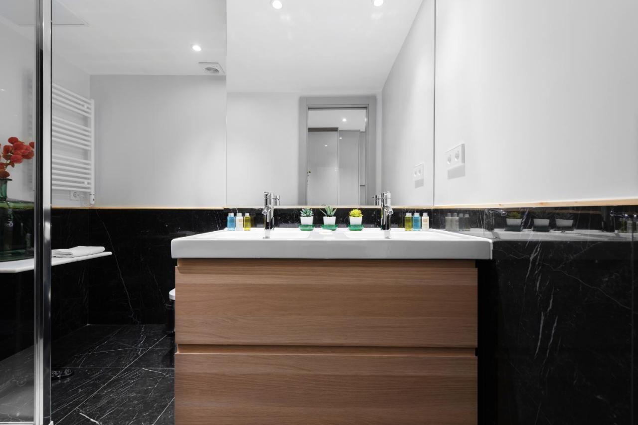 2 Bedrooms 1 Bathroom Furnished - Justicia - Executive Style - Mintystay مدريد المظهر الخارجي الصورة