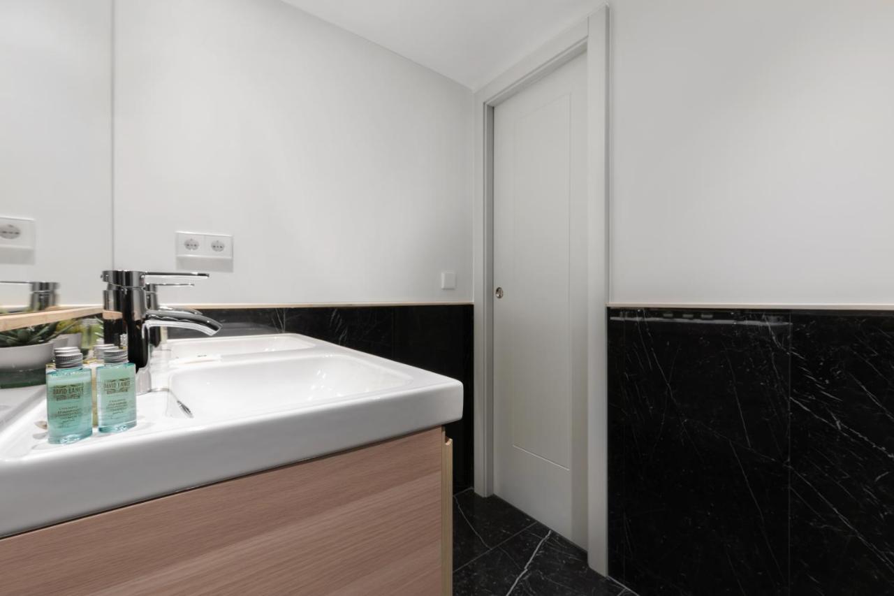 2 Bedrooms 1 Bathroom Furnished - Justicia - Executive Style - Mintystay مدريد المظهر الخارجي الصورة